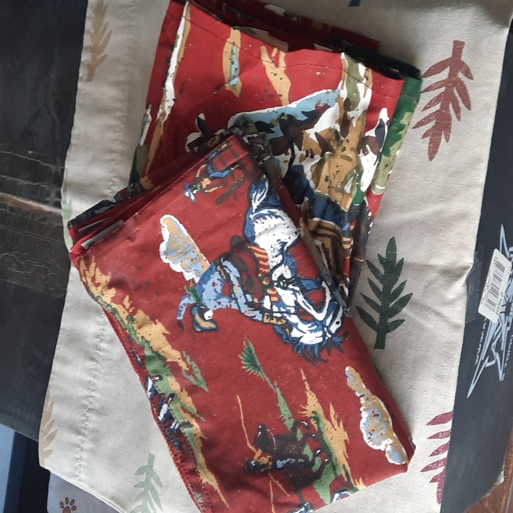 Western Design Placemats and Dish Towels